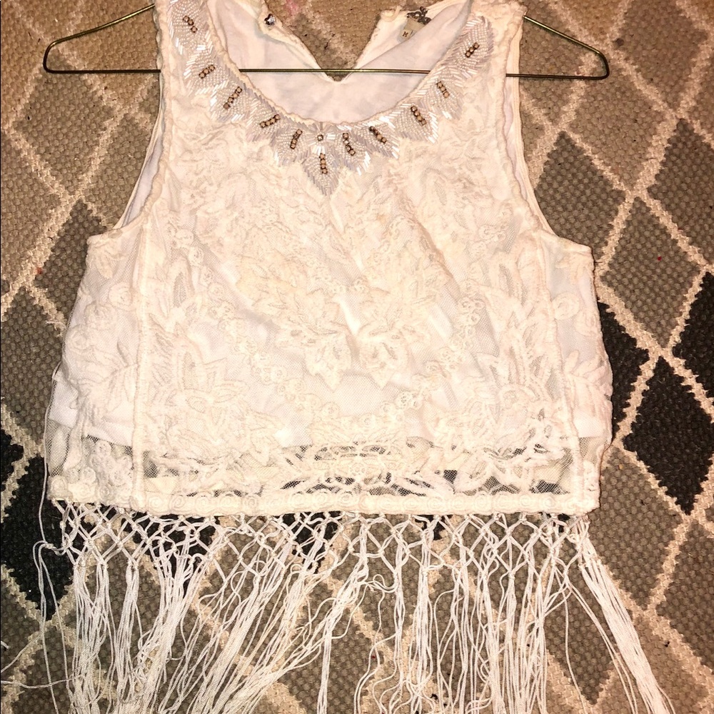 COPY - GIMMICKS by BKE size M lace & fringe blouse